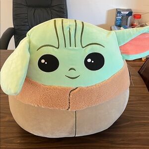 Star Wars Green and Tan Stuffed Animal Grogu